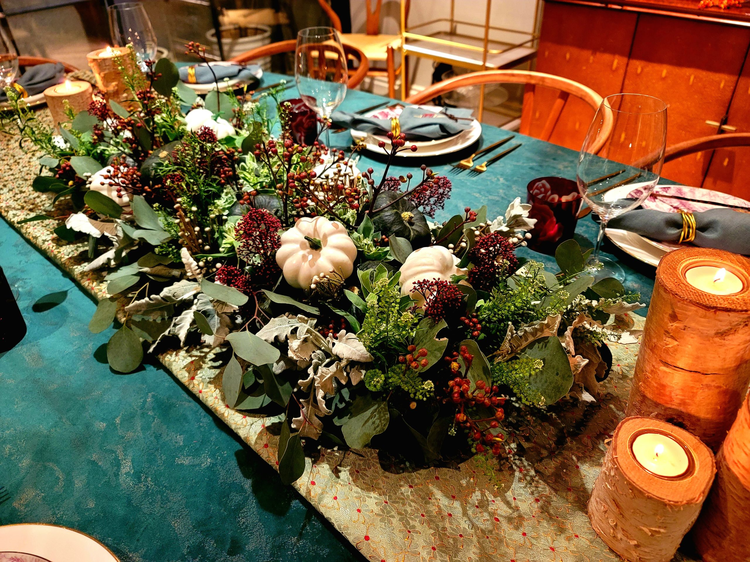 Read the 5 elements of a tablescape blog