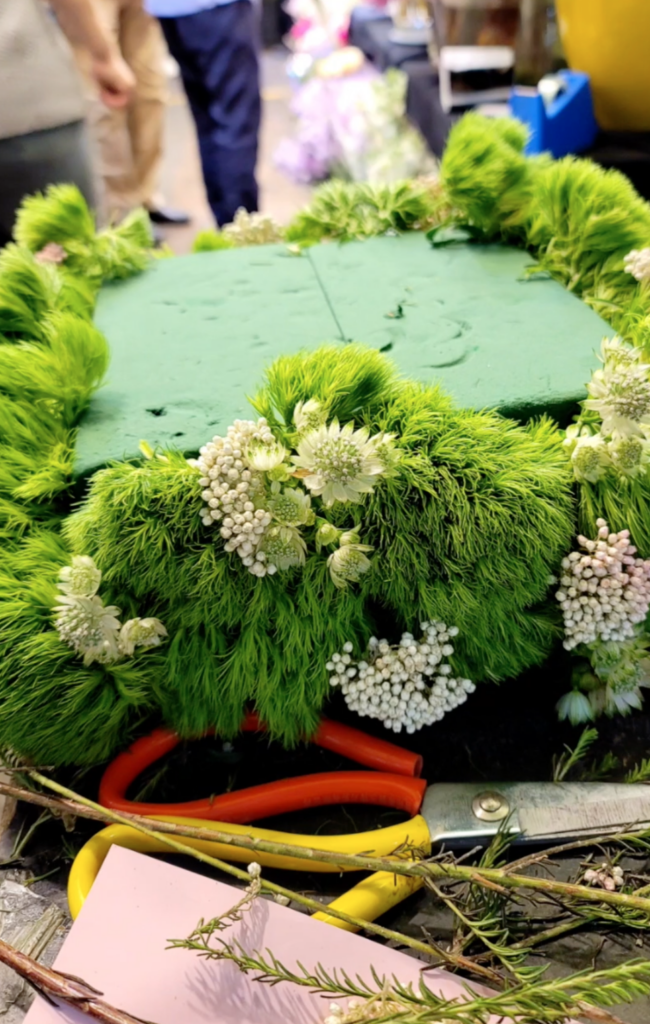 How To Use Flower Foam For Beautiful Arrangements Ascapeliving How To Use Flower Foam For Beautiful Arrangements Ascapeliving